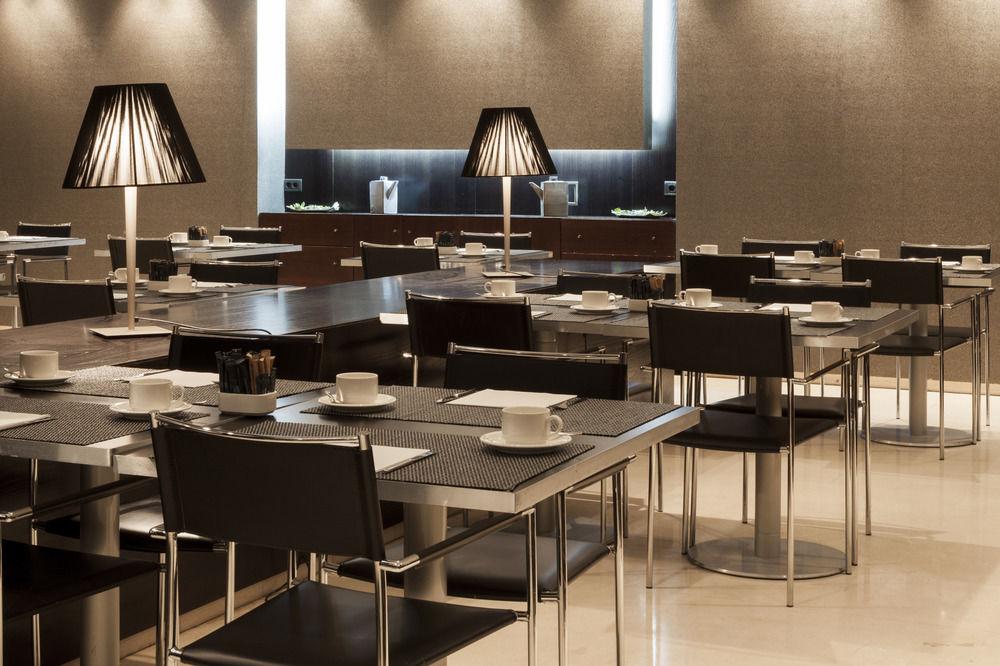 Ac Hotel Badajoz By Marriott Esterno foto