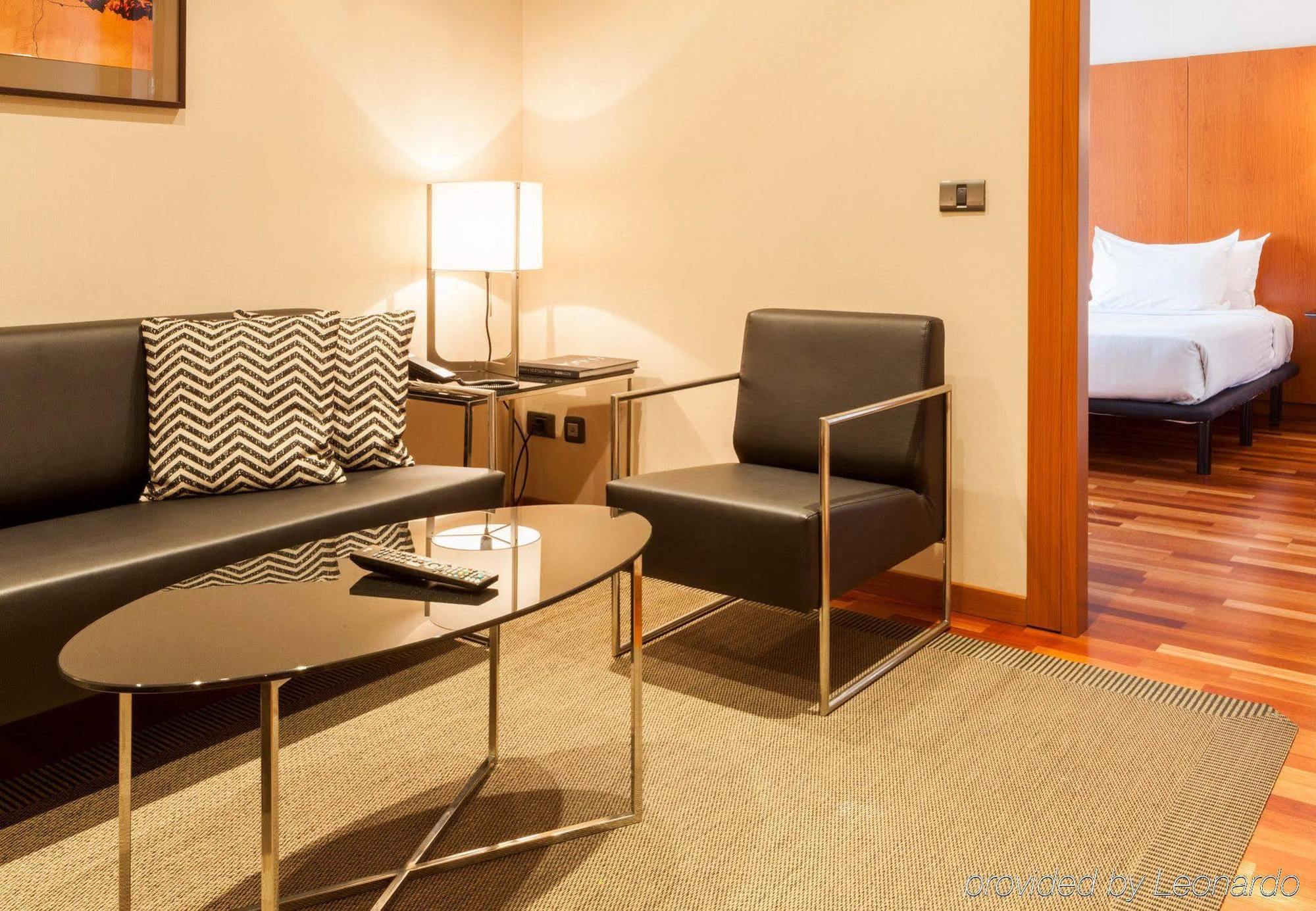 Ac Hotel Badajoz By Marriott Esterno foto