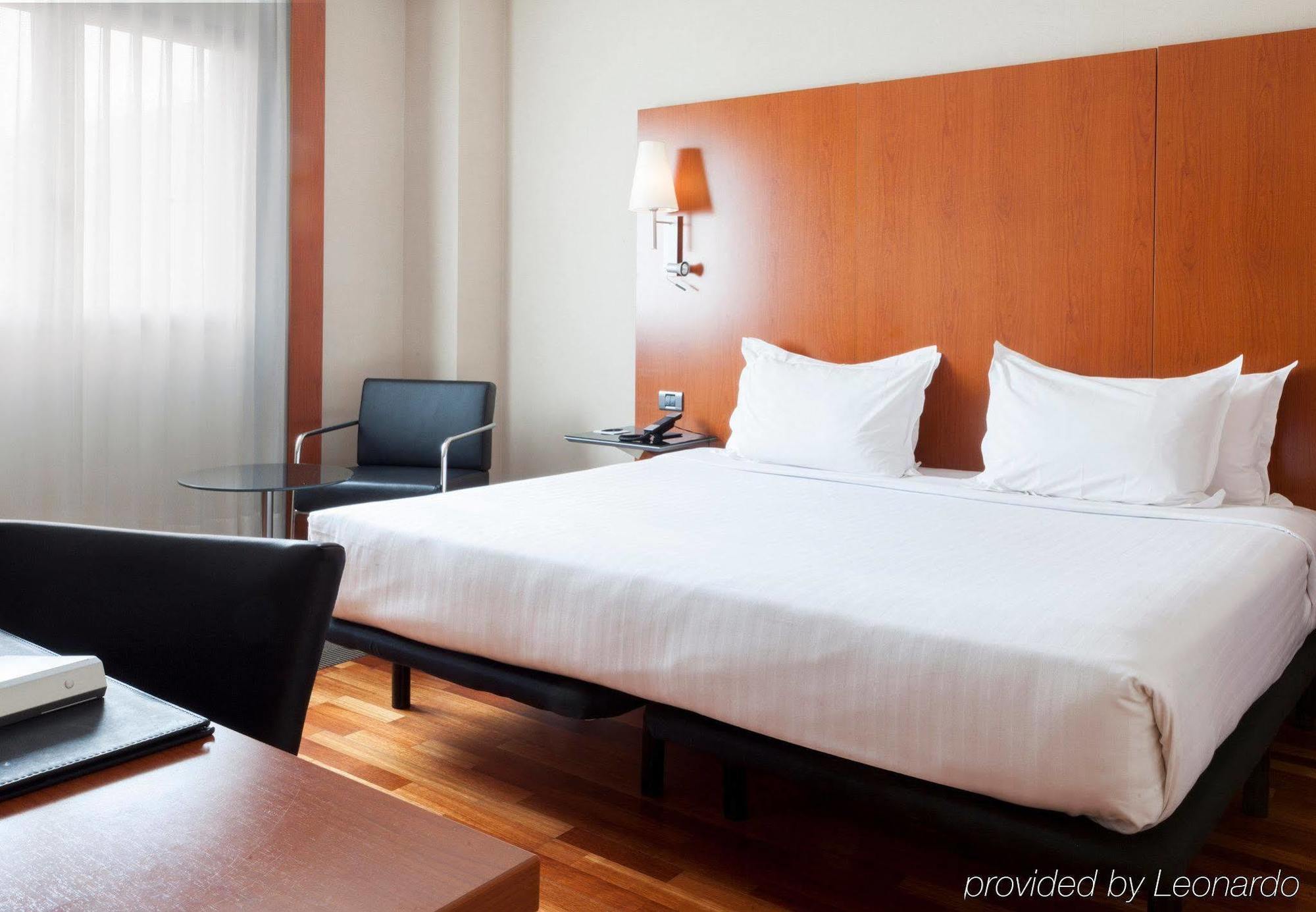 Ac Hotel Badajoz By Marriott Esterno foto